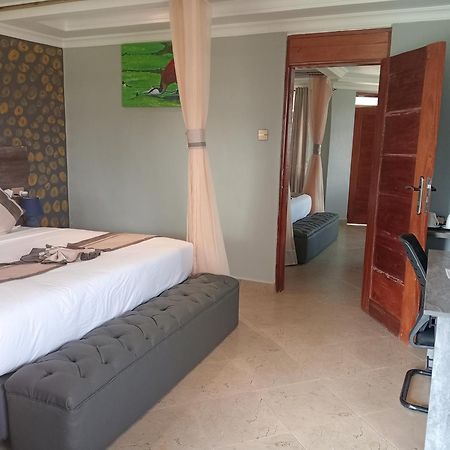 Jaqanaz Resort Naro Moru Εξωτερικό φωτογραφία